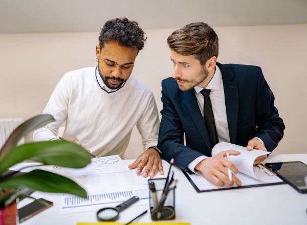 Responsable de communication à l'international. Maîtrise de l'anglais. à Montpellier
